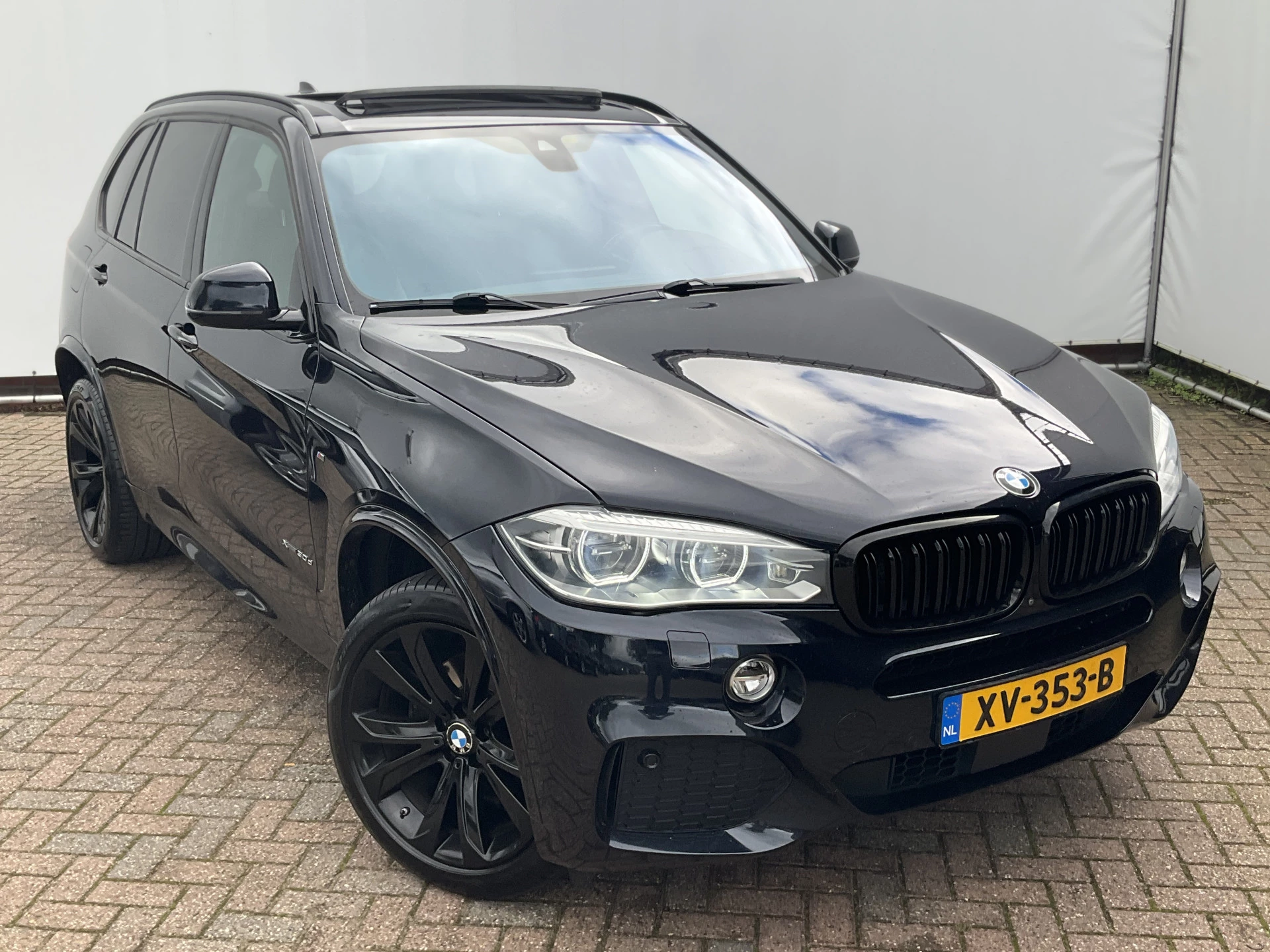 Hoofdafbeelding BMW X5