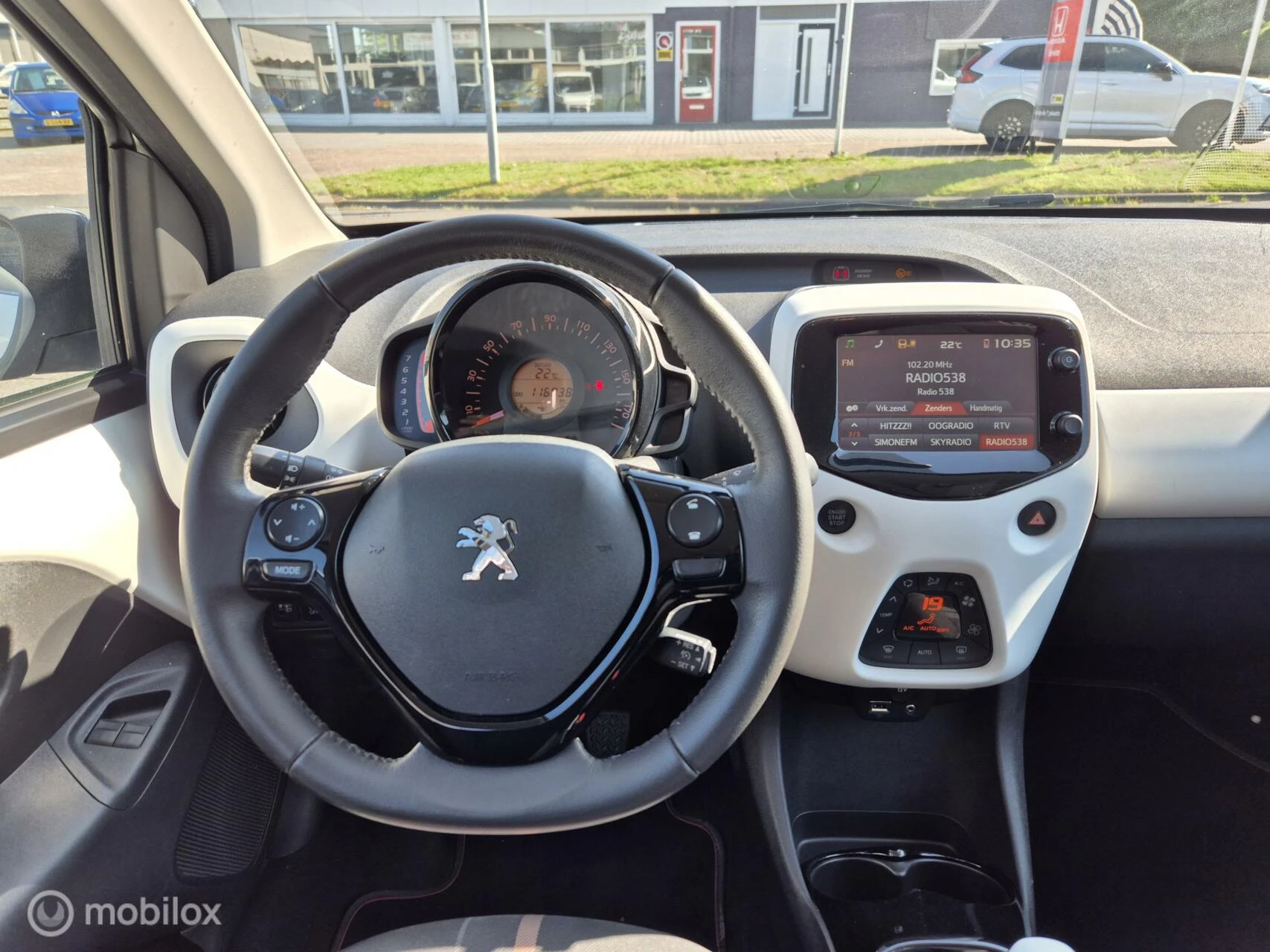 Hoofdafbeelding Peugeot 108