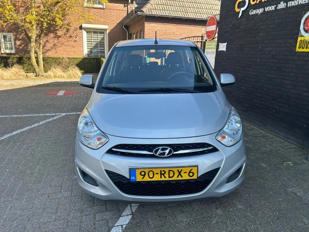 Hoofdafbeelding Hyundai i10