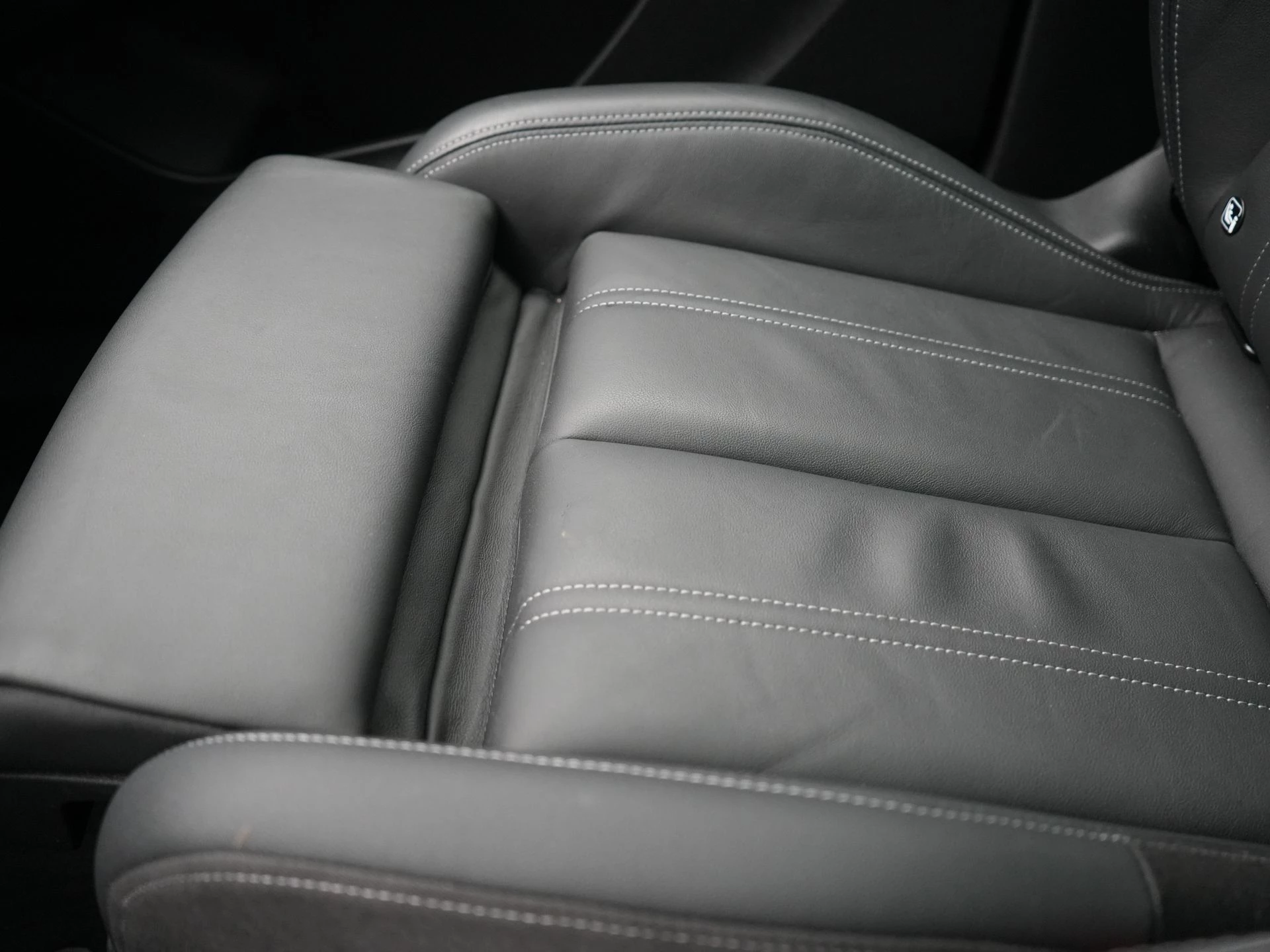 Hoofdafbeelding Audi Q4 Sportback e-tron