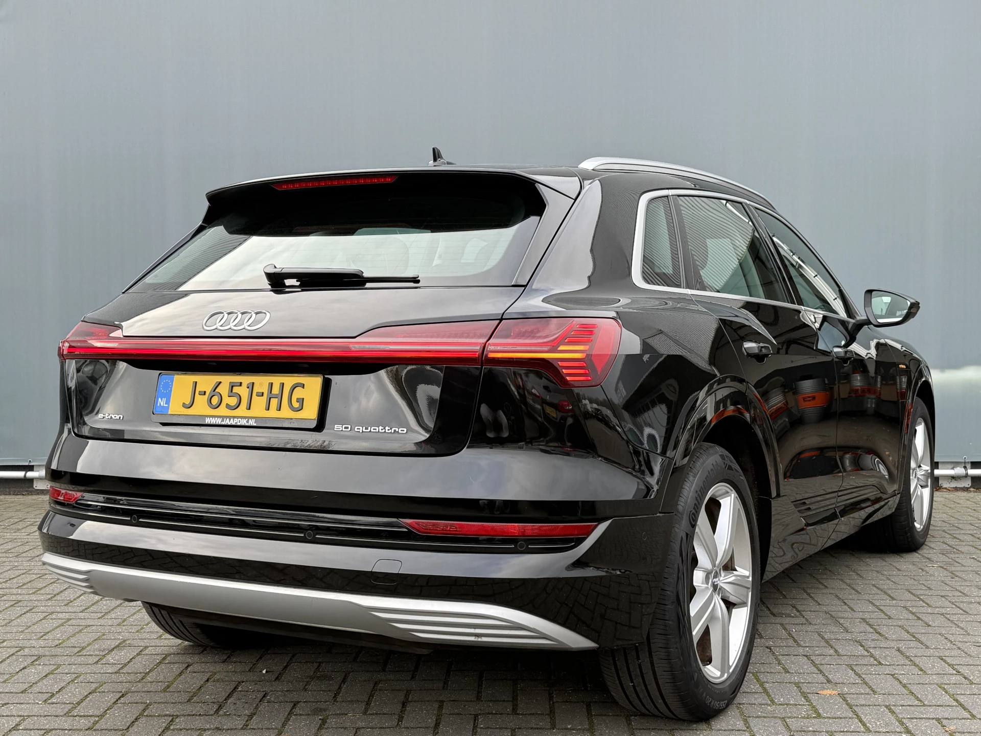 Hoofdafbeelding Audi e-tron