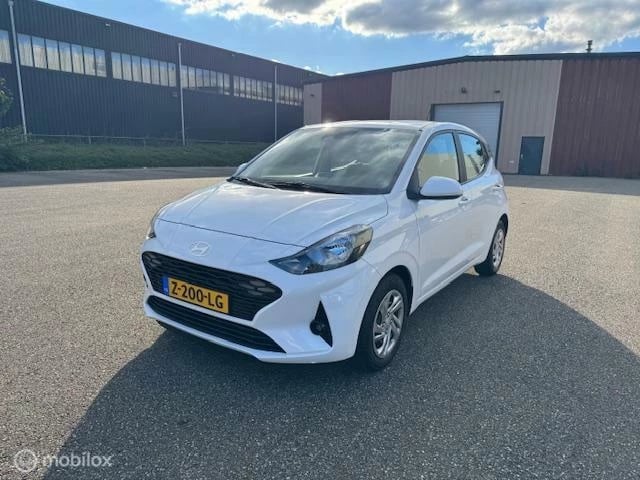 Hoofdafbeelding Hyundai i10