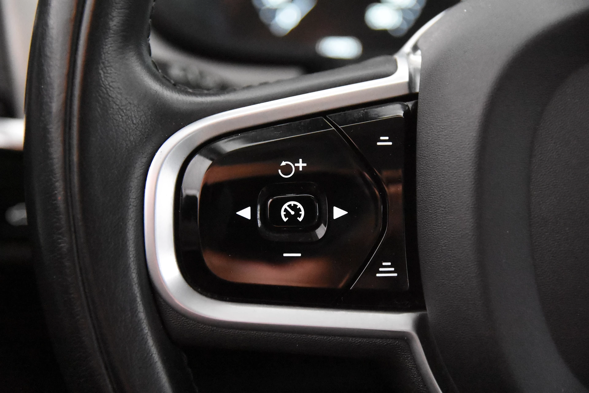 Hoofdafbeelding Volvo V90
