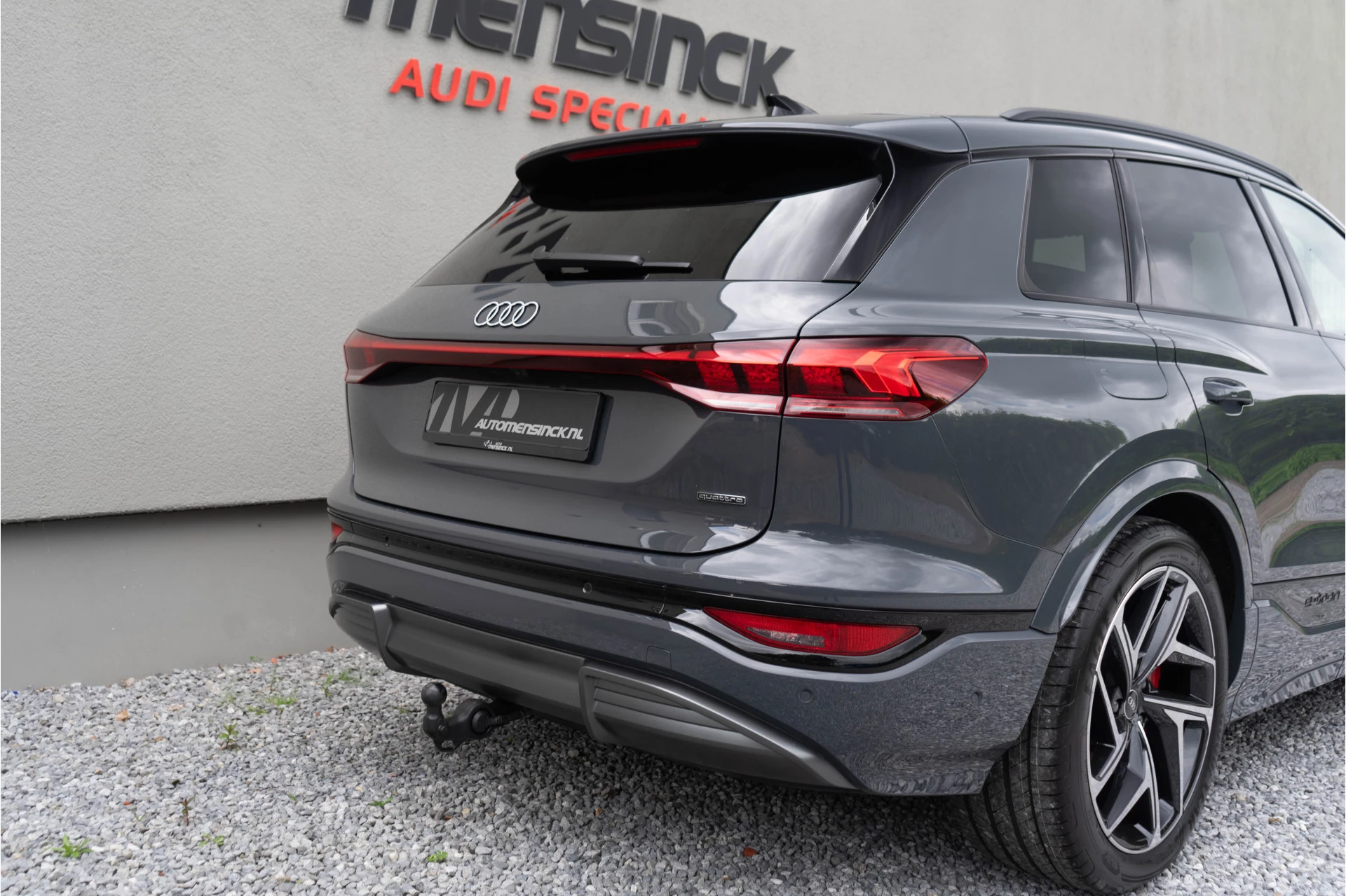Hoofdafbeelding Audi Q6 e-tron
