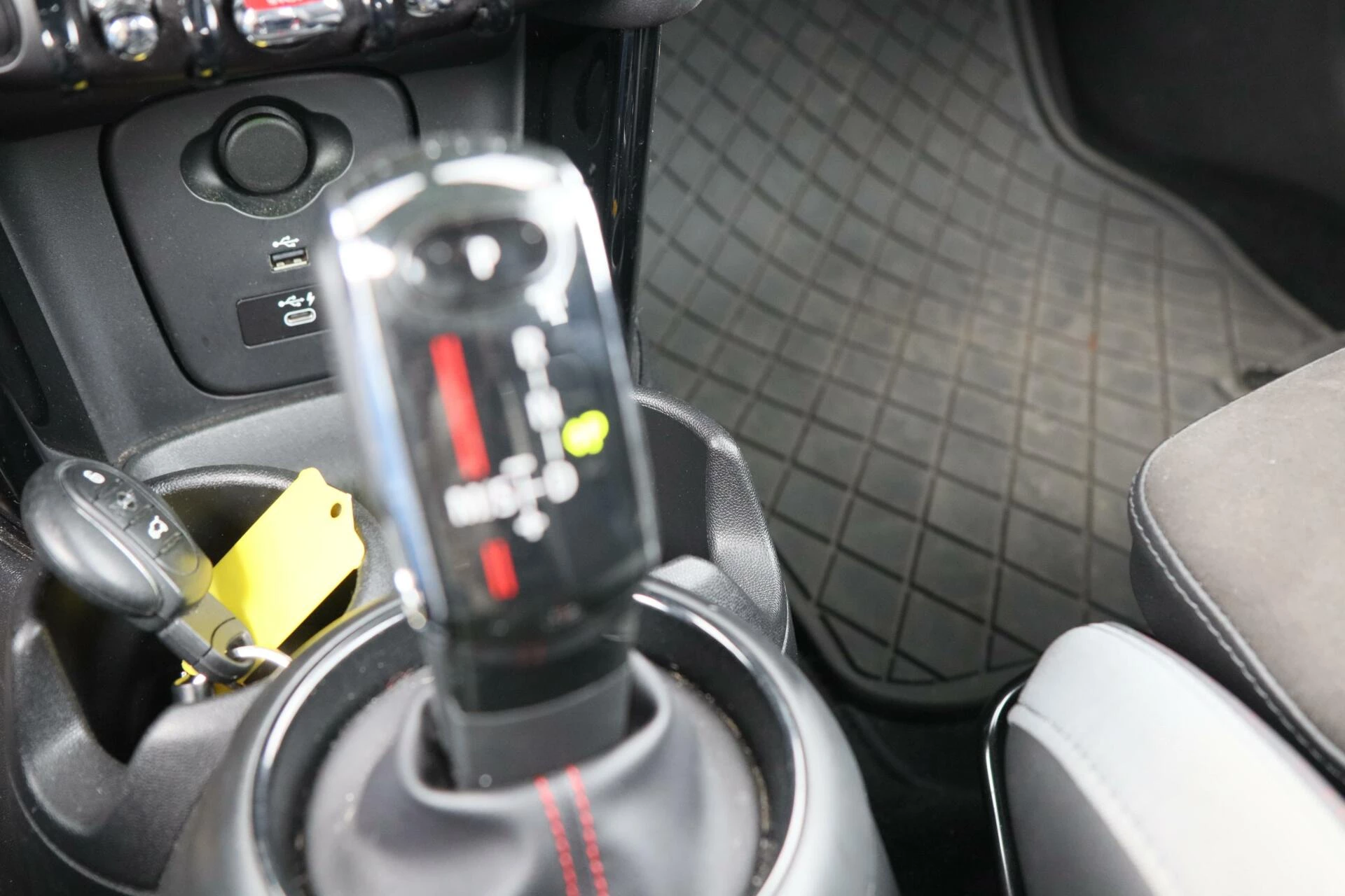 Hoofdafbeelding MINI Cooper Cabrio