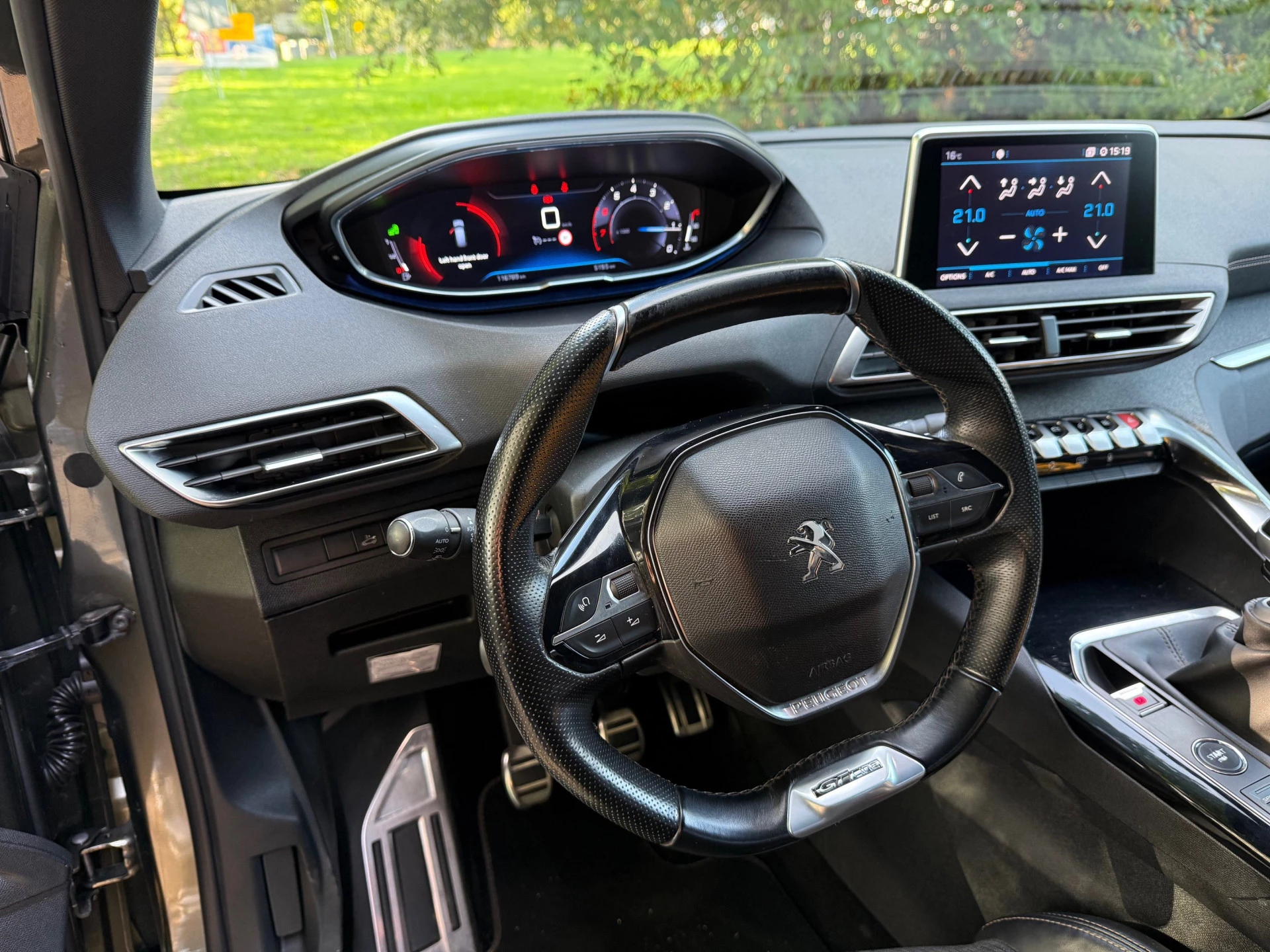 Hoofdafbeelding Peugeot 5008