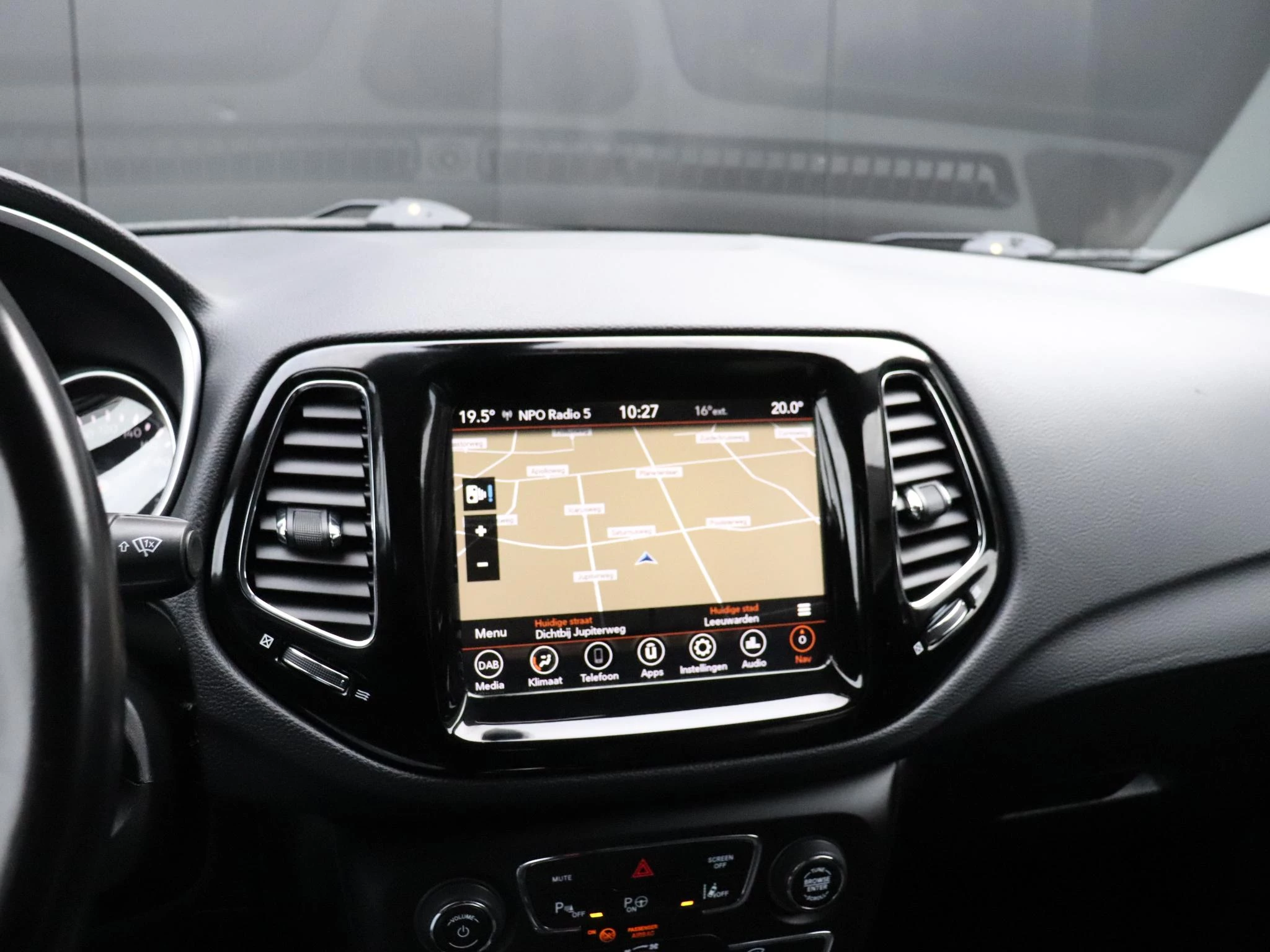 Hoofdafbeelding Jeep Compass