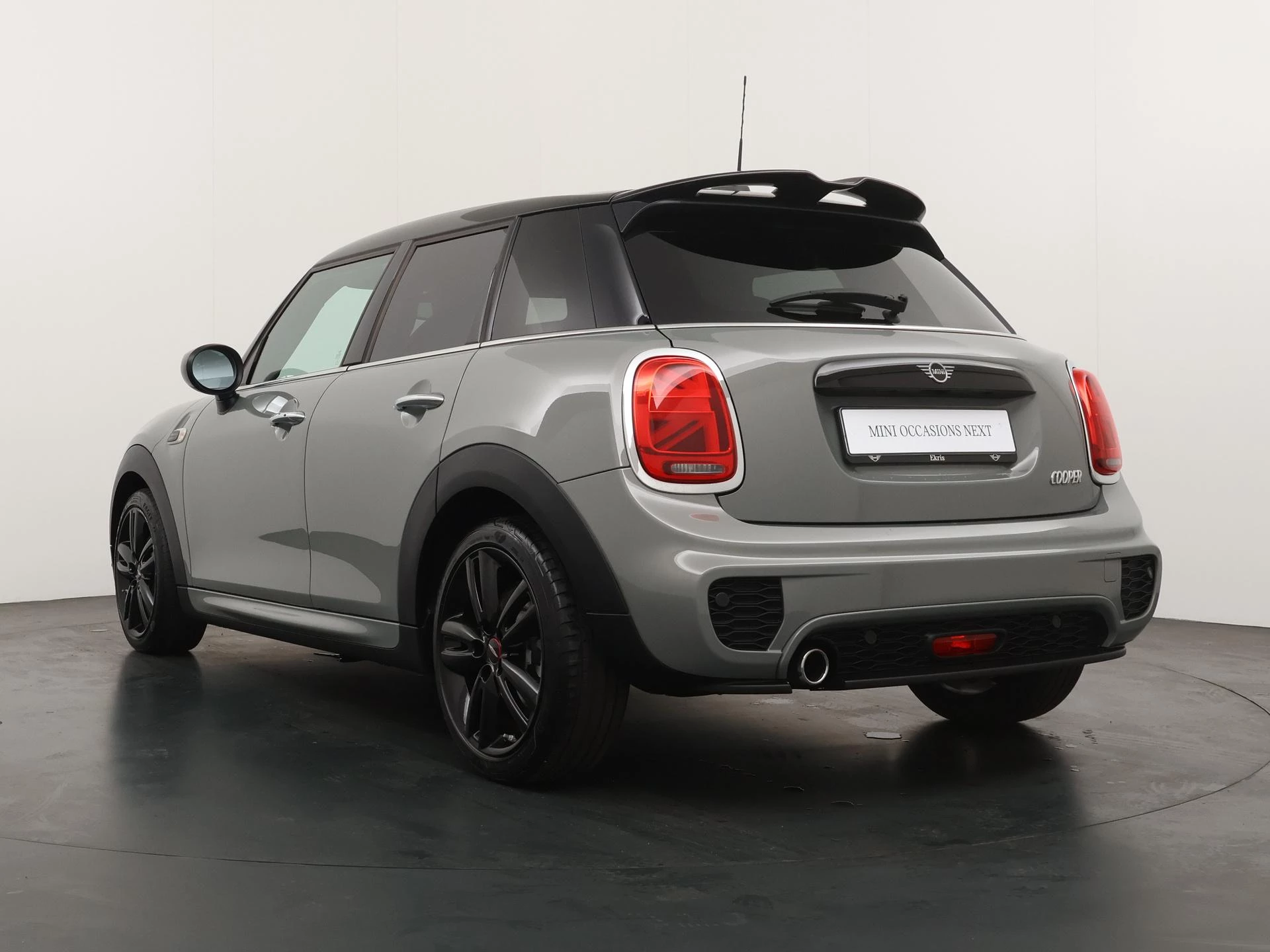 Hoofdafbeelding MINI 5-deurs