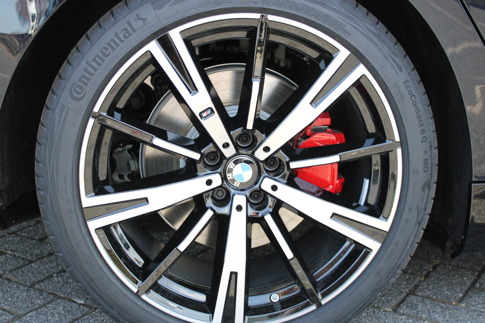 Hoofdafbeelding BMW i5