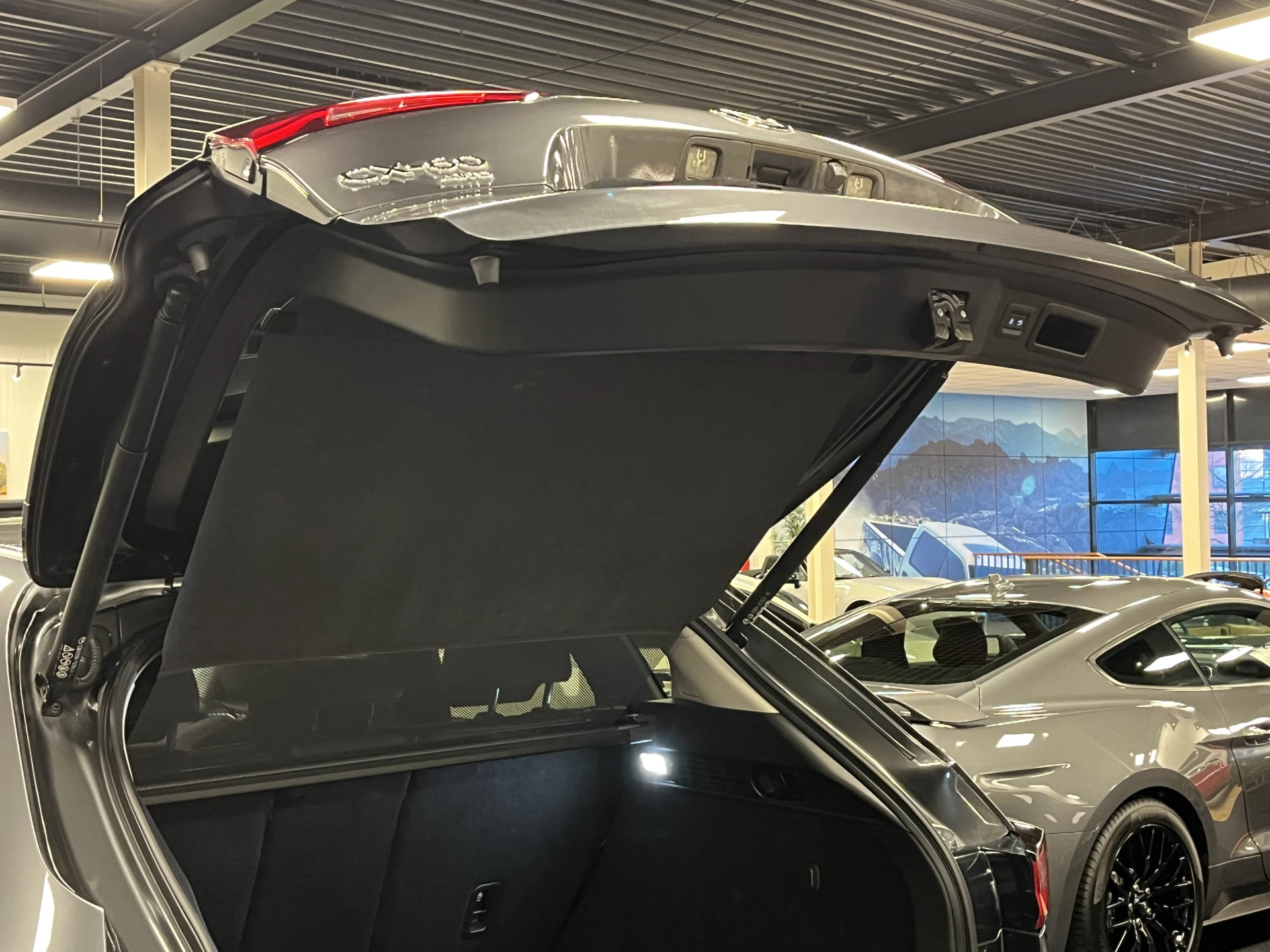 Hoofdafbeelding Mazda CX-60