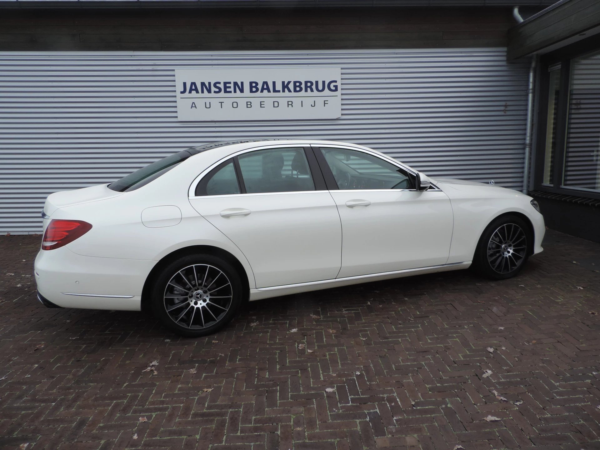 Hoofdafbeelding Mercedes-Benz E-Klasse