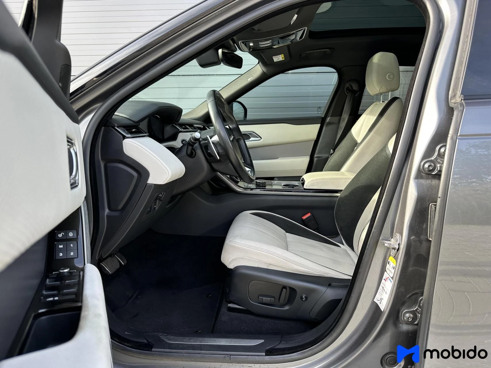 Hoofdafbeelding Land Rover Range Rover Velar