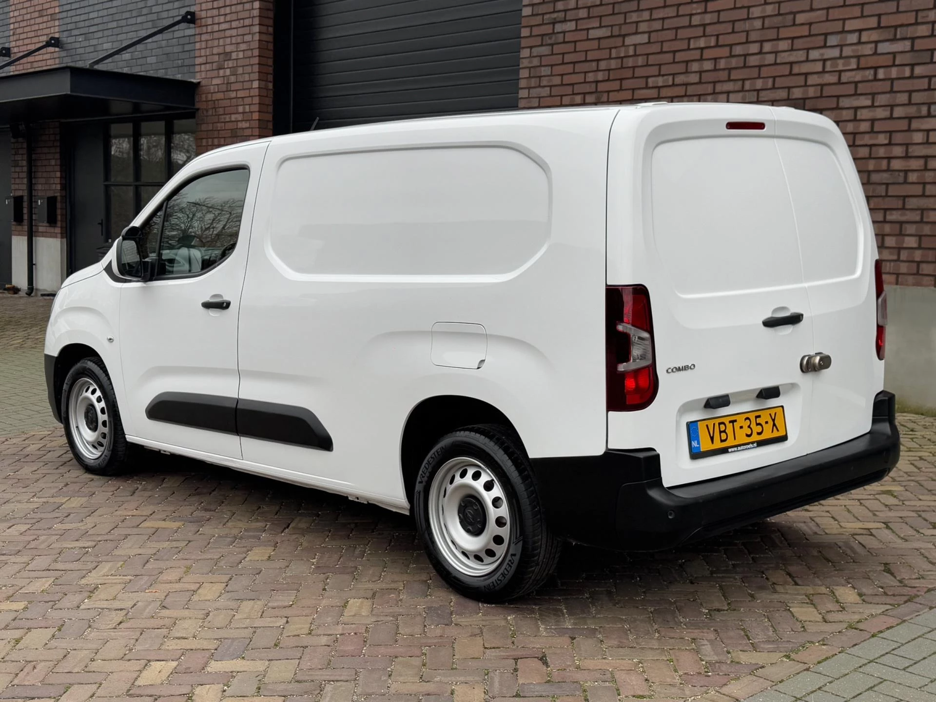 Hoofdafbeelding Opel Combo