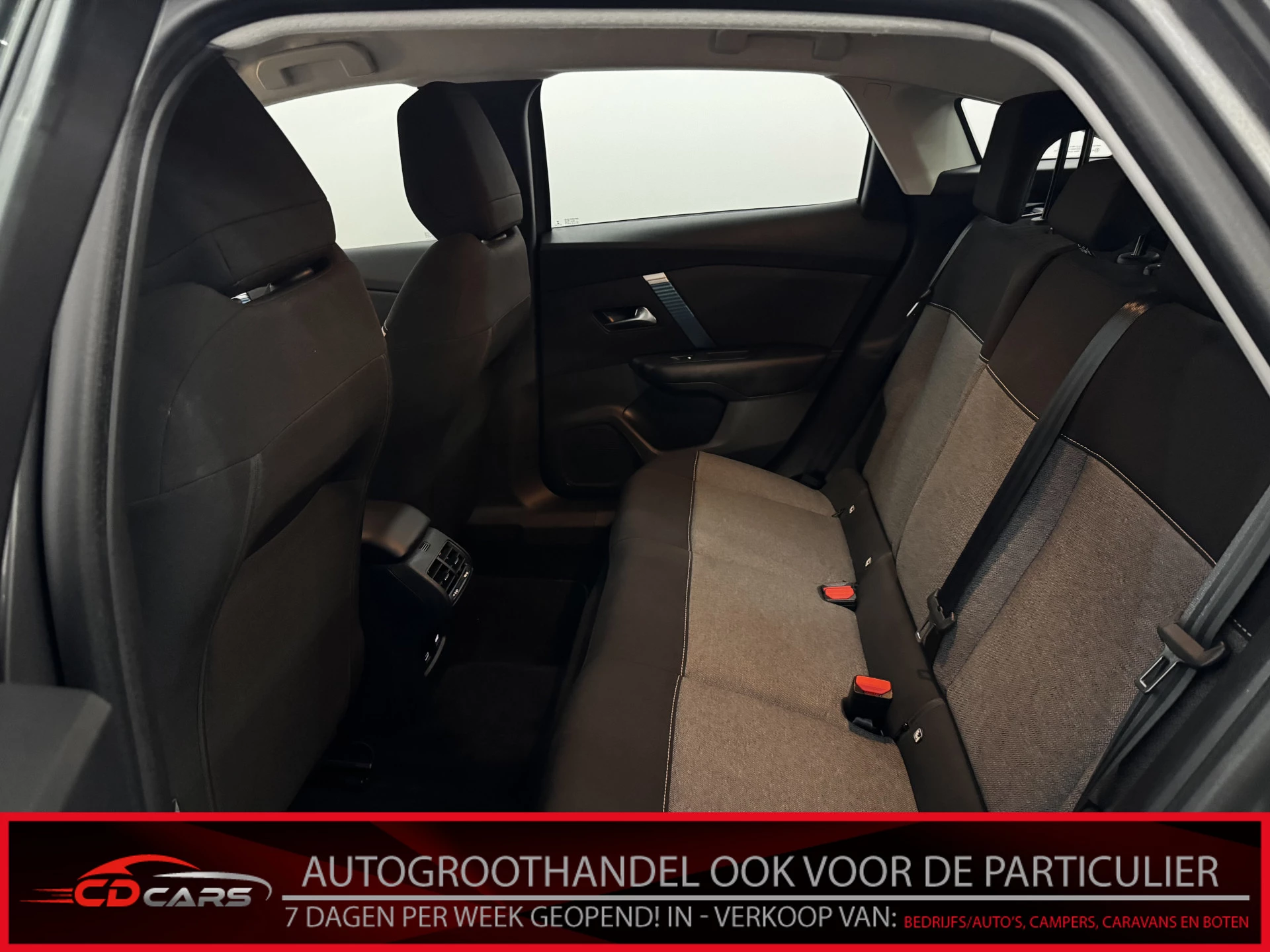 Hoofdafbeelding Citroën ë-C4