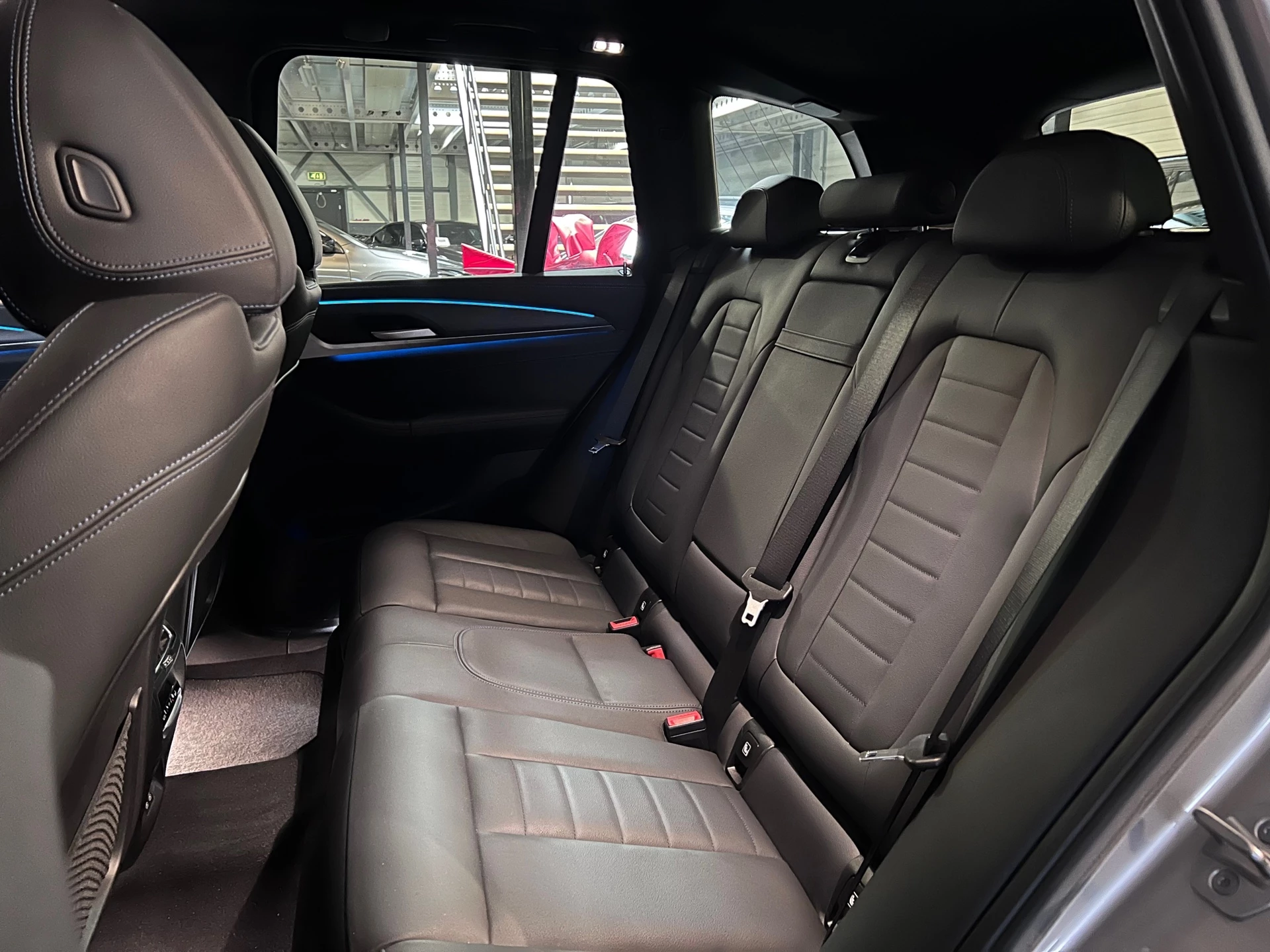 Hoofdafbeelding BMW iX3