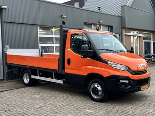Iveco Daily 35C14 2.3 375 Laadklep 500kg Trekhaak 3500kg trekgewicht Airco 2-Persoons Open laadbak Pick-up P-up Bakwagen Telefoonverbinding 1e eigenaar Euro 6 Bpm vrij !!!
