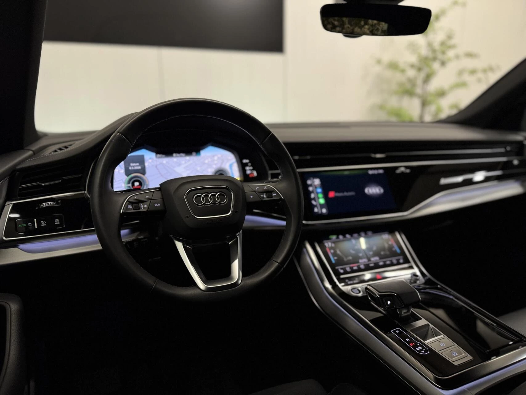 Hoofdafbeelding Audi Q8