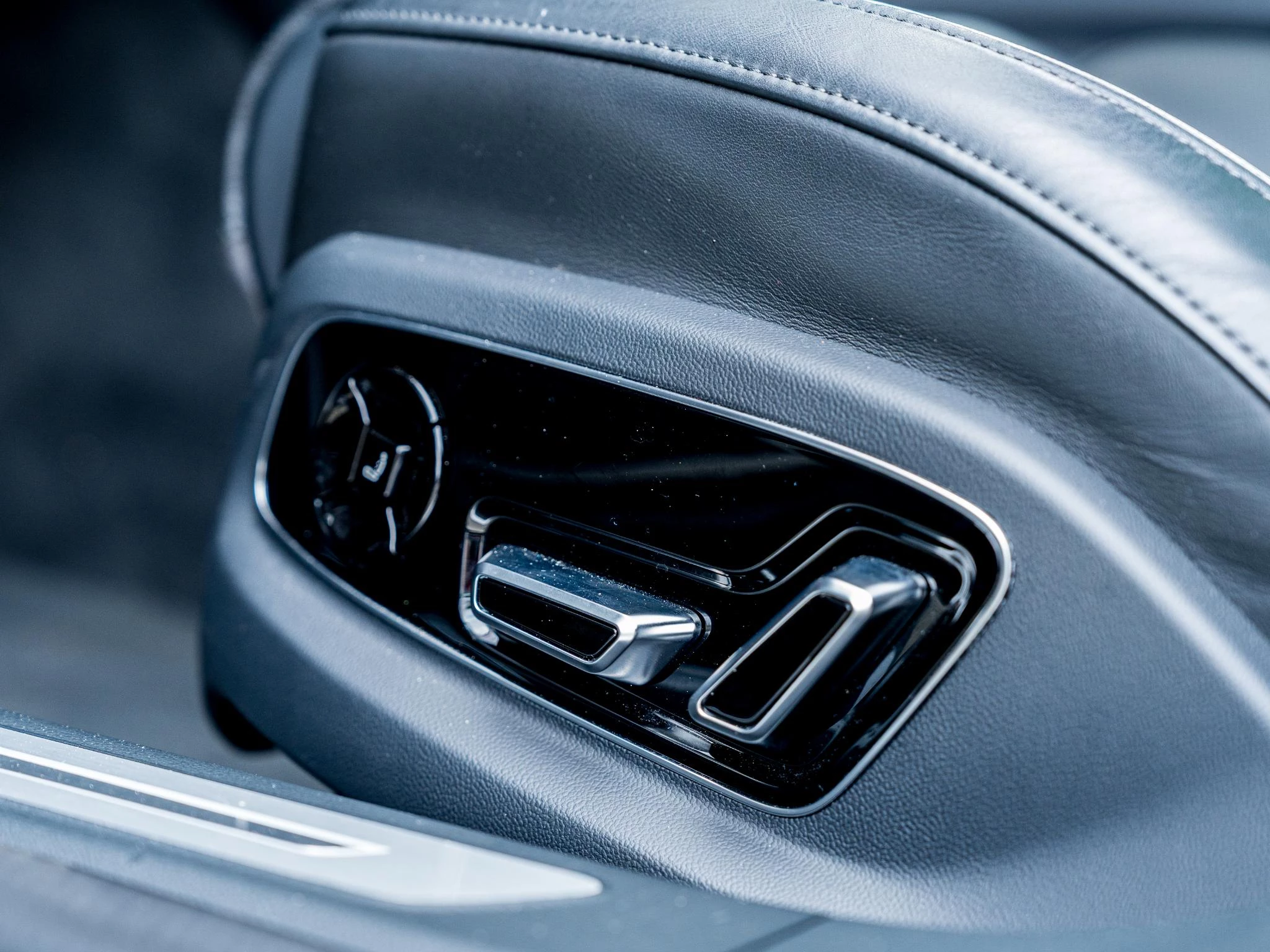 Hoofdafbeelding Audi A8