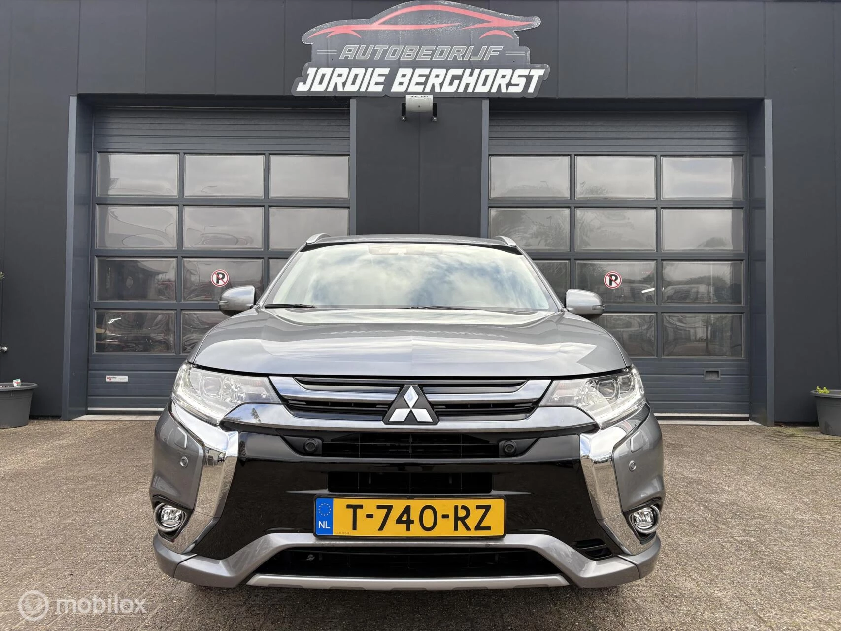 Hoofdafbeelding Mitsubishi Outlander