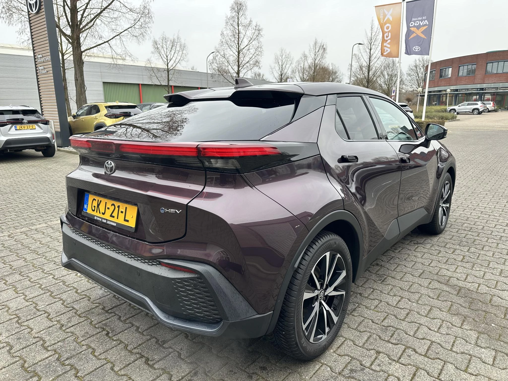 Hoofdafbeelding Toyota C-HR