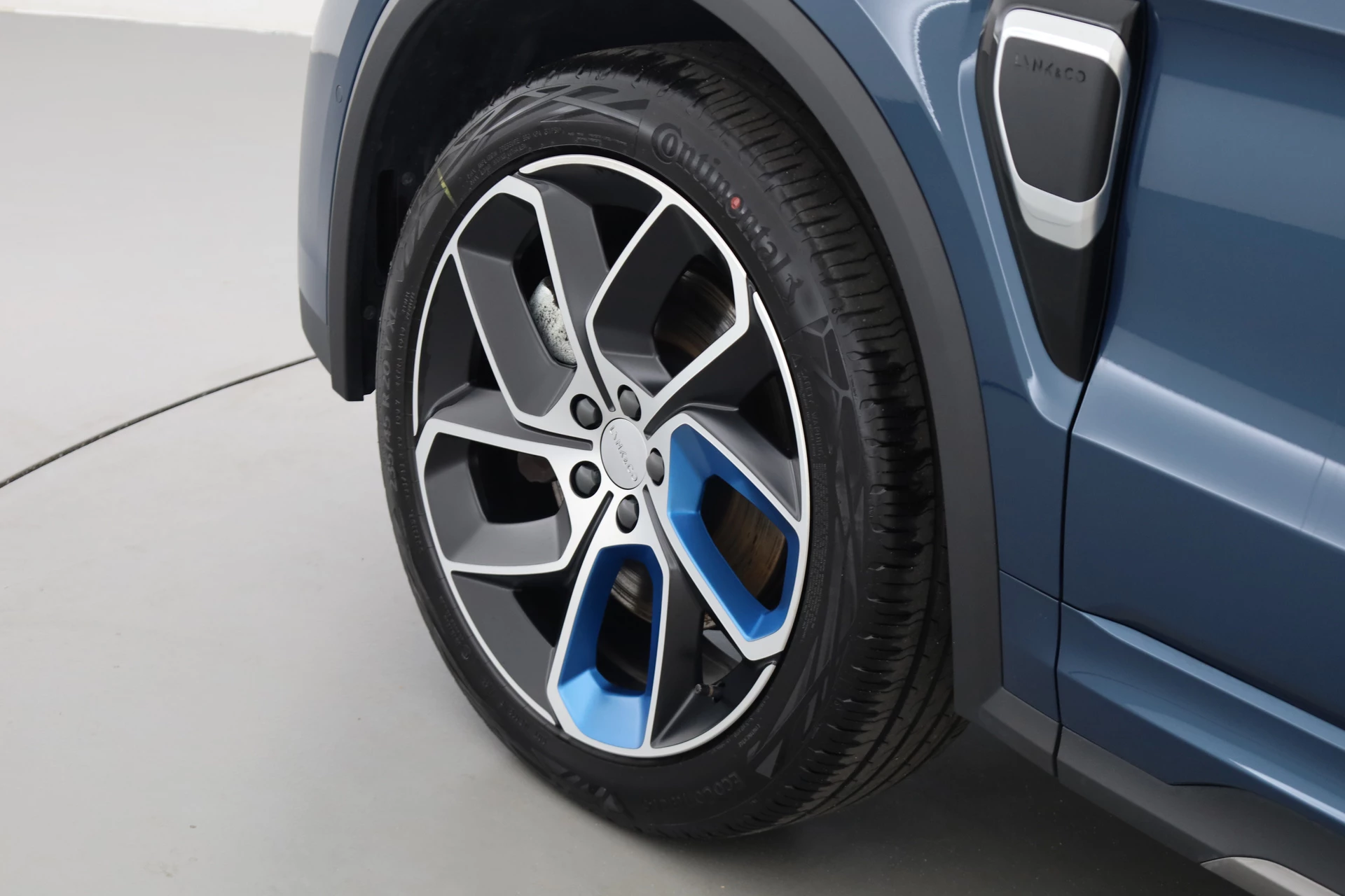 Hoofdafbeelding Lynk & Co 01