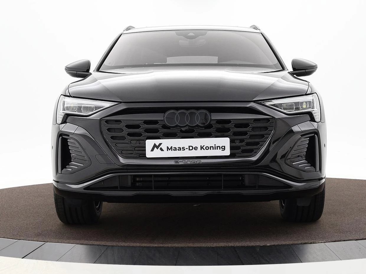 Hoofdafbeelding Audi Q8 e-tron