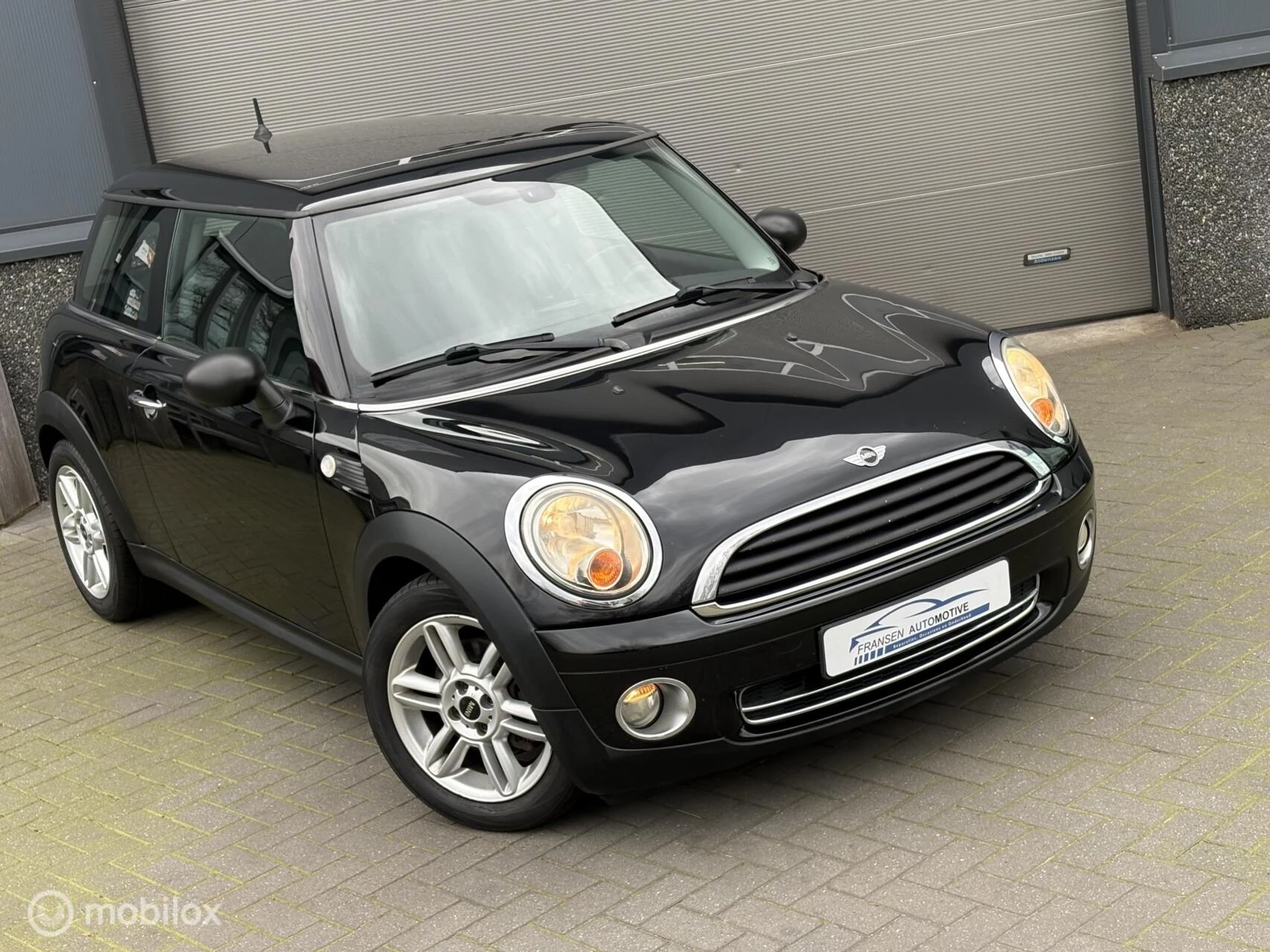 Hoofdafbeelding MINI One