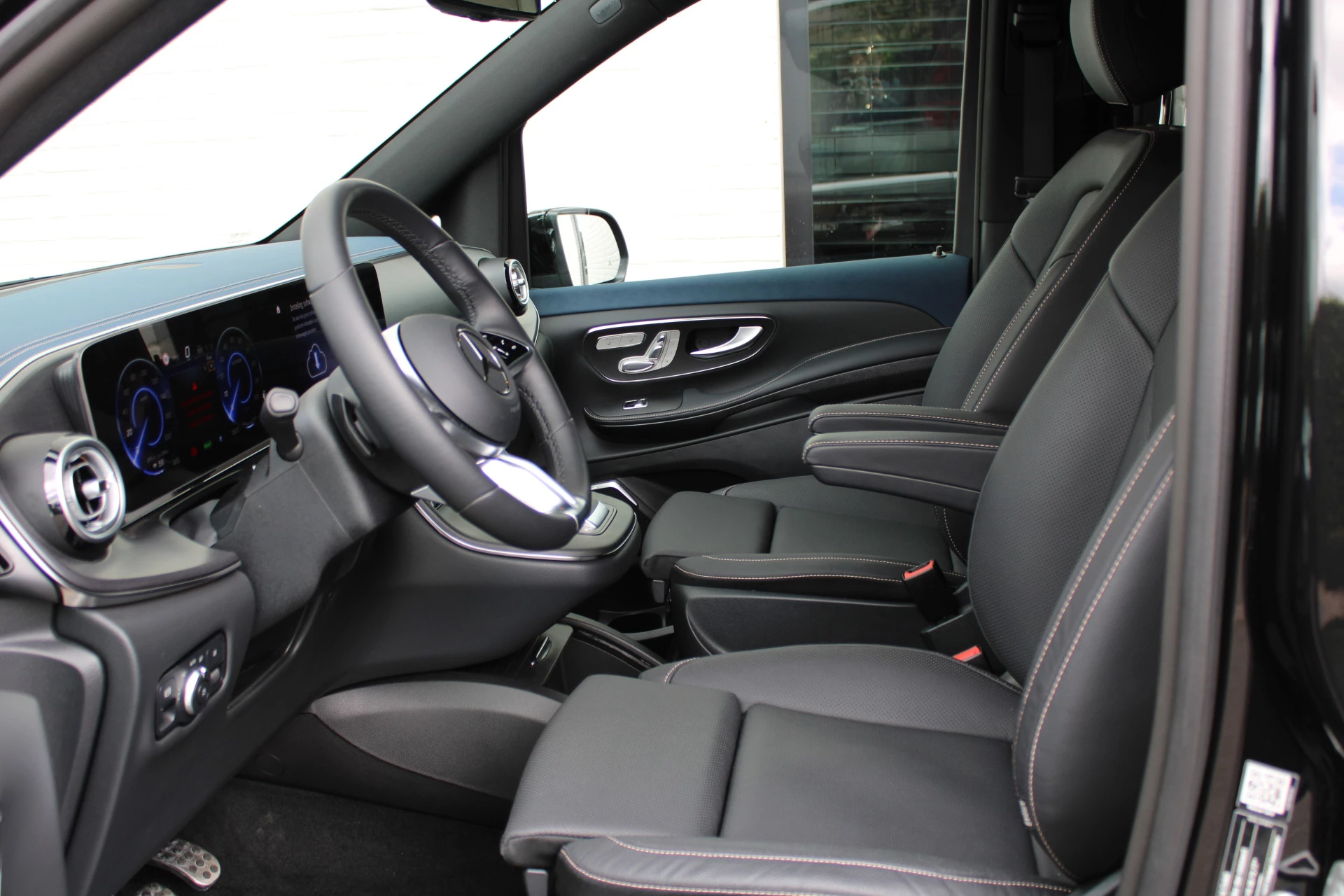 Hoofdafbeelding Mercedes-Benz EQV