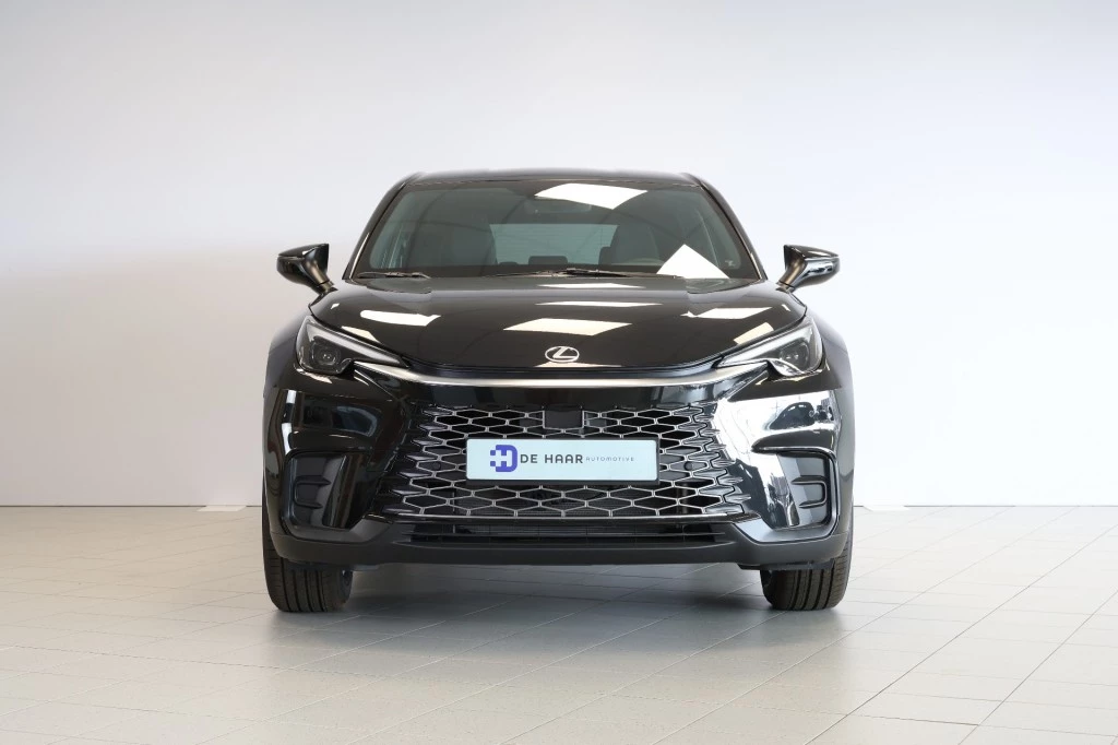 Hoofdafbeelding Lexus LBX