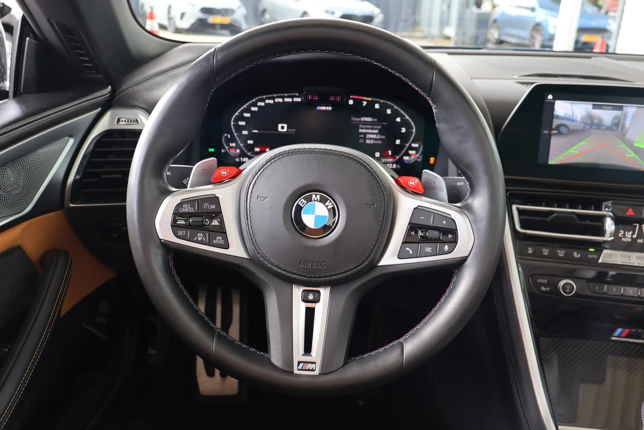 Hoofdafbeelding BMW M8