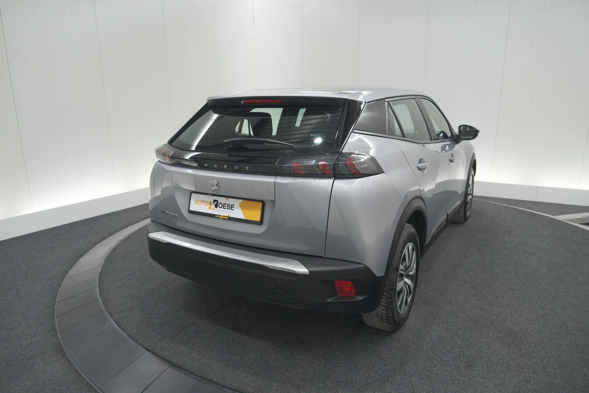 Hoofdafbeelding Peugeot e-2008