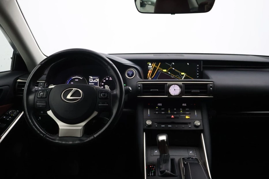 Hoofdafbeelding Lexus IS