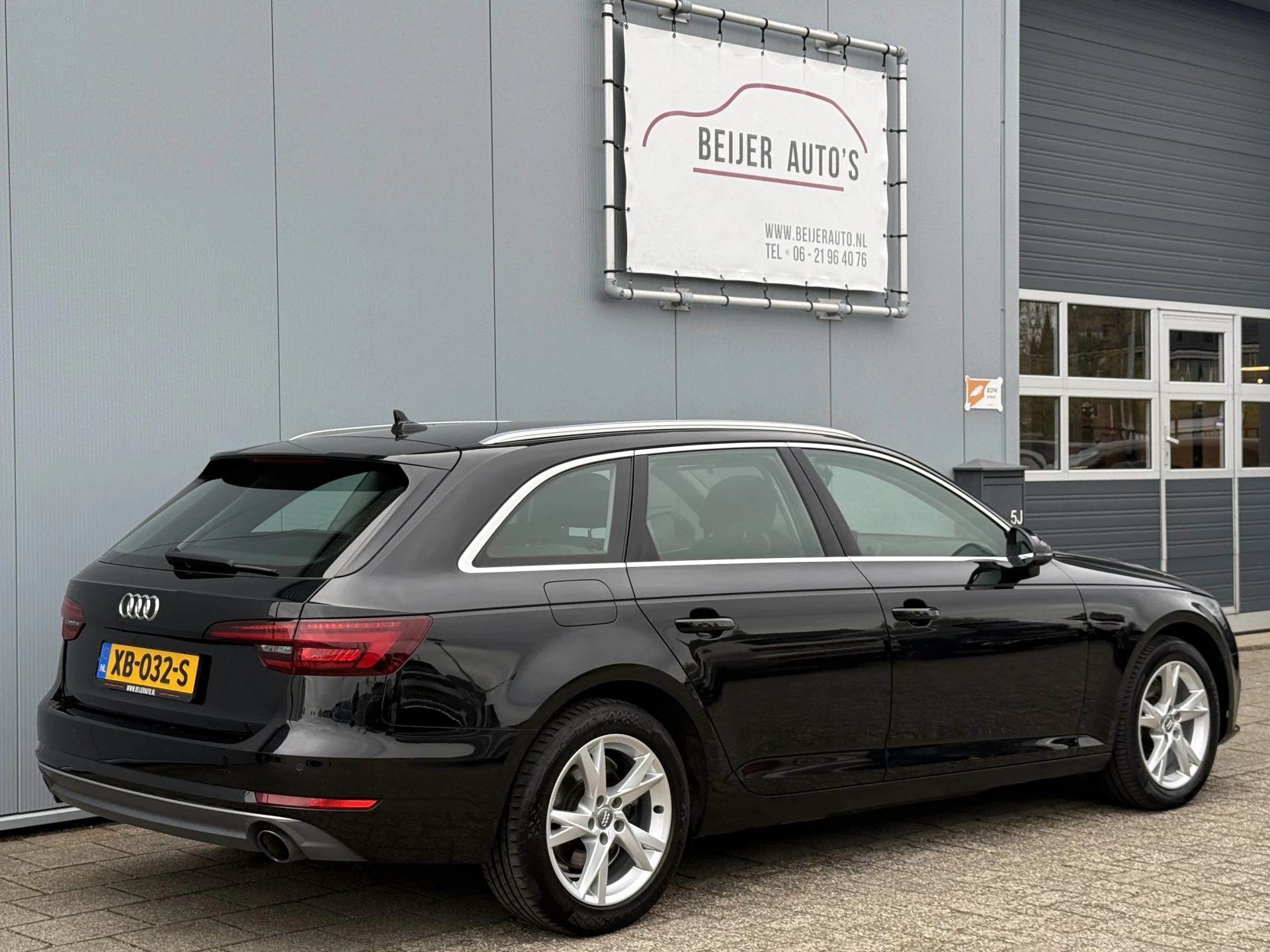 Hoofdafbeelding Audi A4