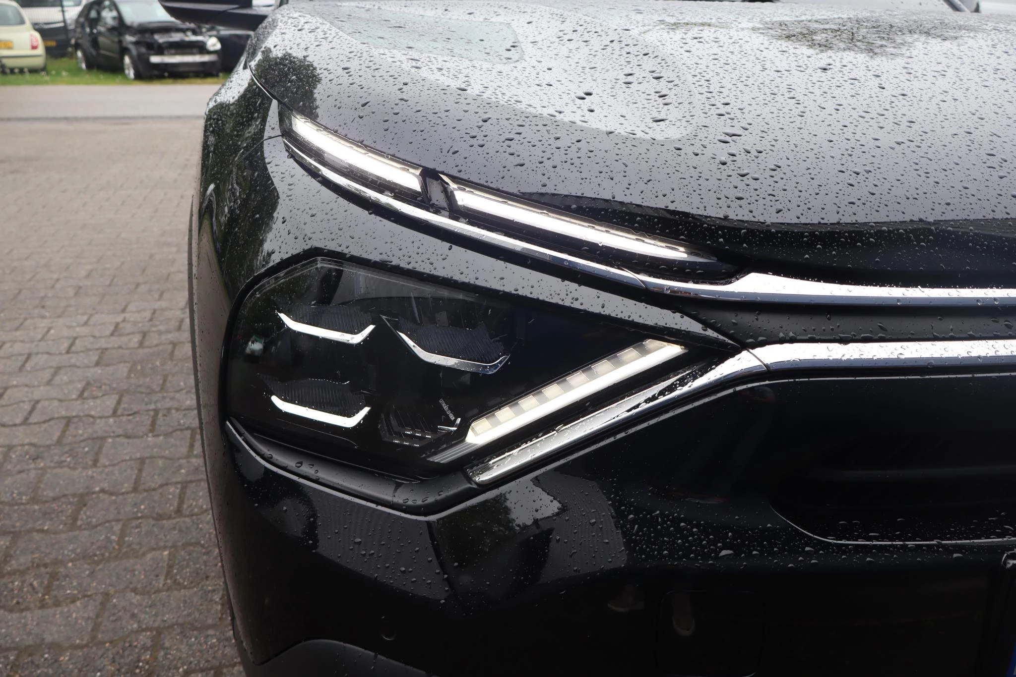 Hoofdafbeelding Citroën ë-C4