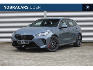 Hoofdafbeelding BMW 1 Serie BMW 1 Serie 120 M Sport Automaat / Sportstoelen / Adaptieve LED / M Adaptief onderstel / Comfort Access / Parking Assistant