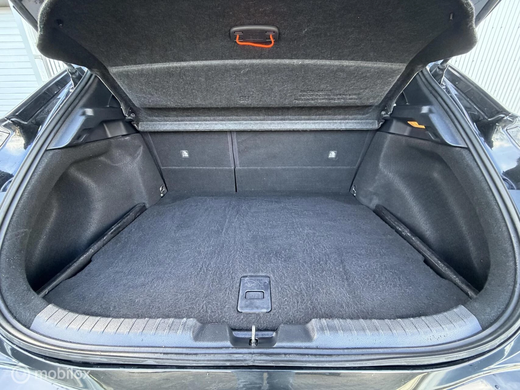 Hoofdafbeelding Toyota Corolla