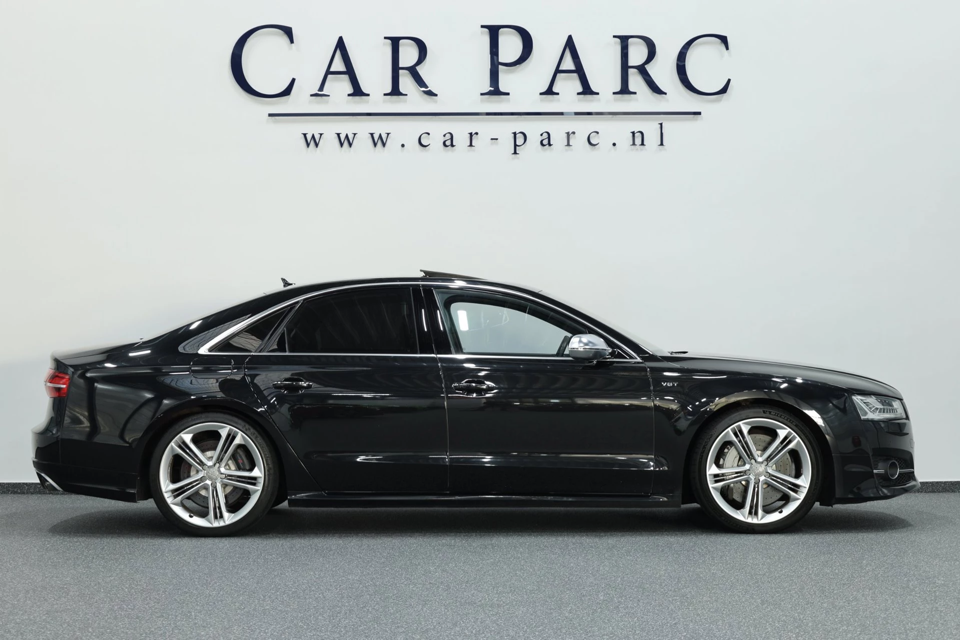 Hoofdafbeelding Audi S8
