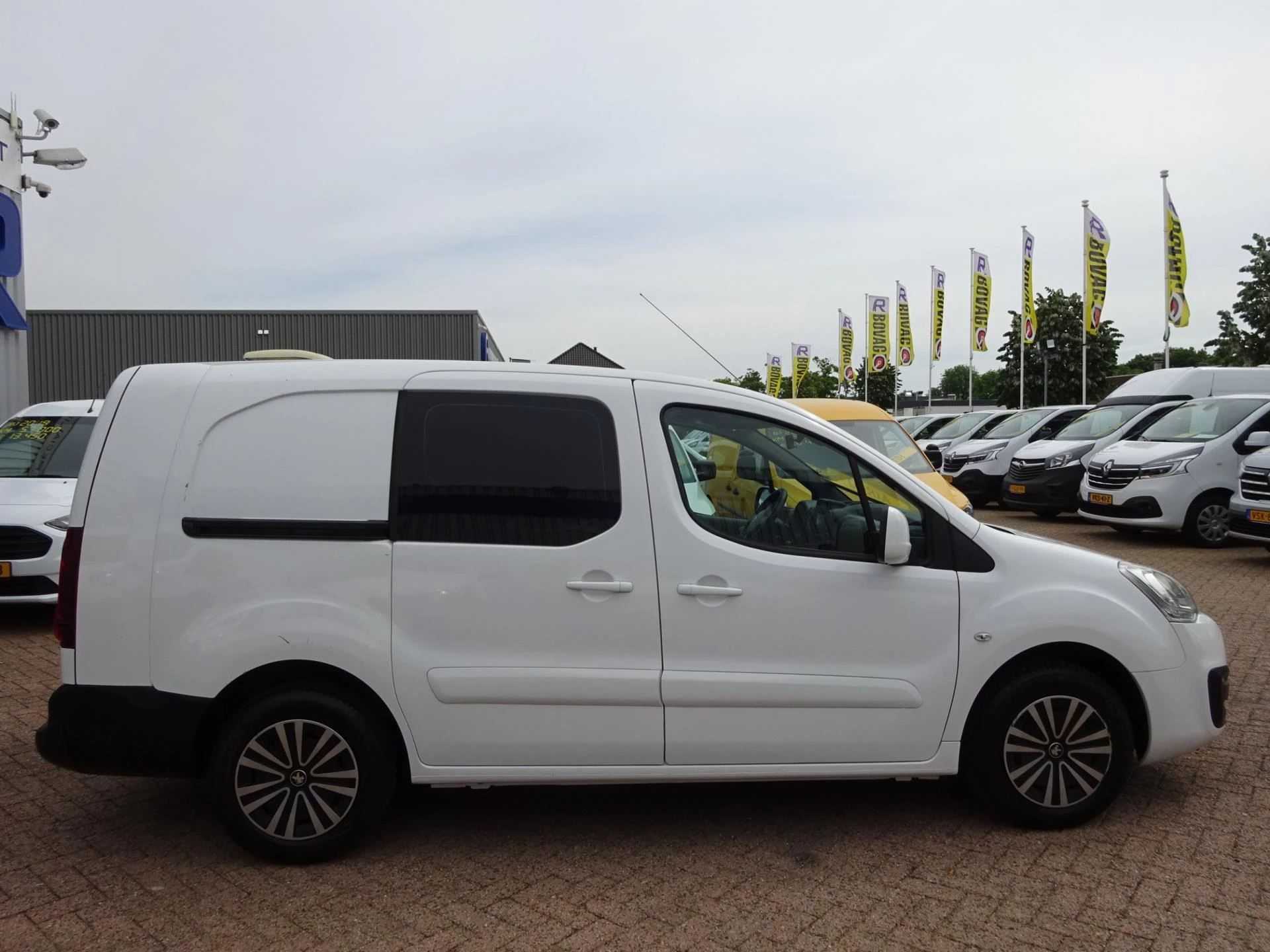 Hoofdafbeelding Peugeot Partner