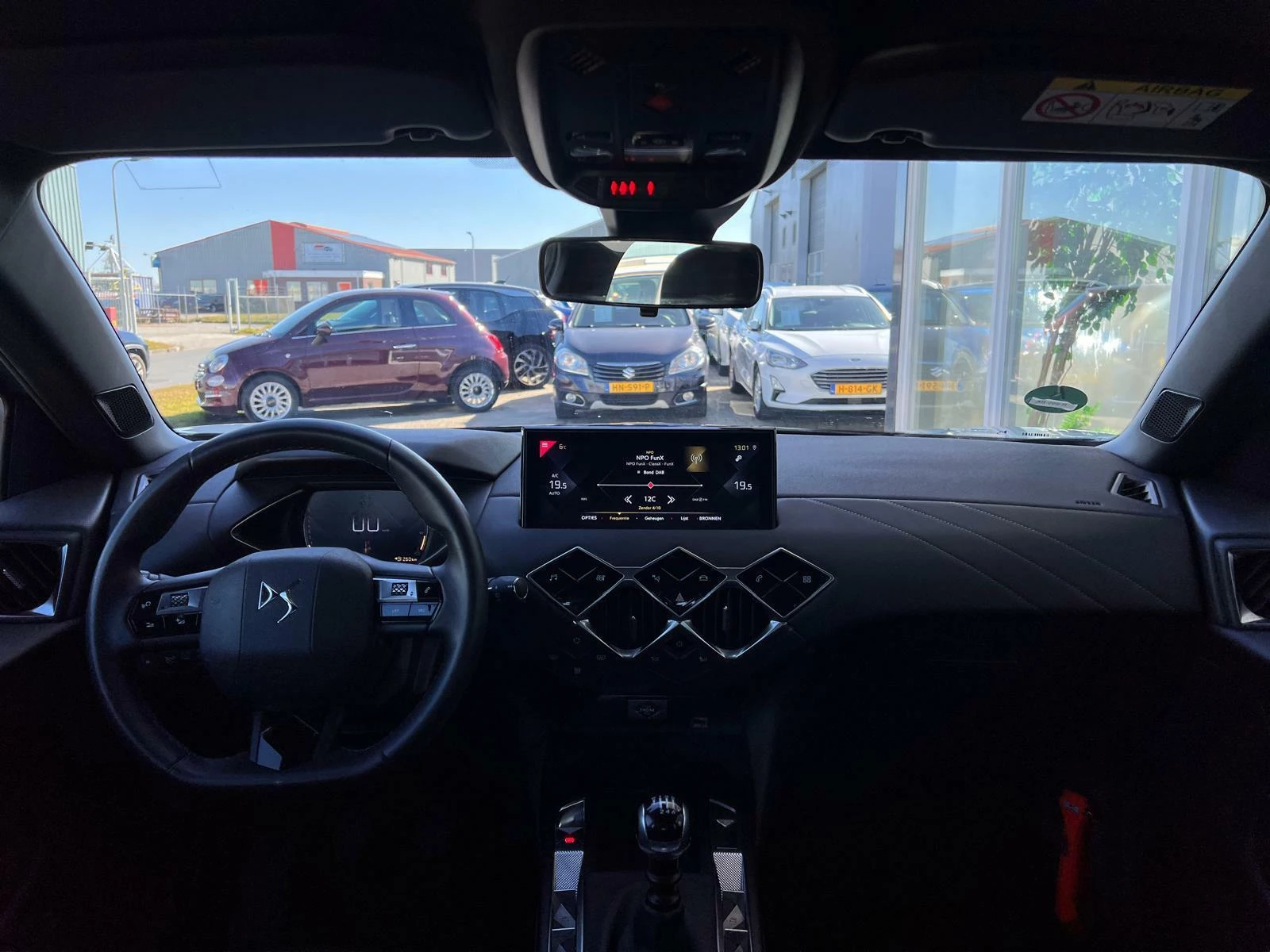 Hoofdafbeelding DS DS 3
