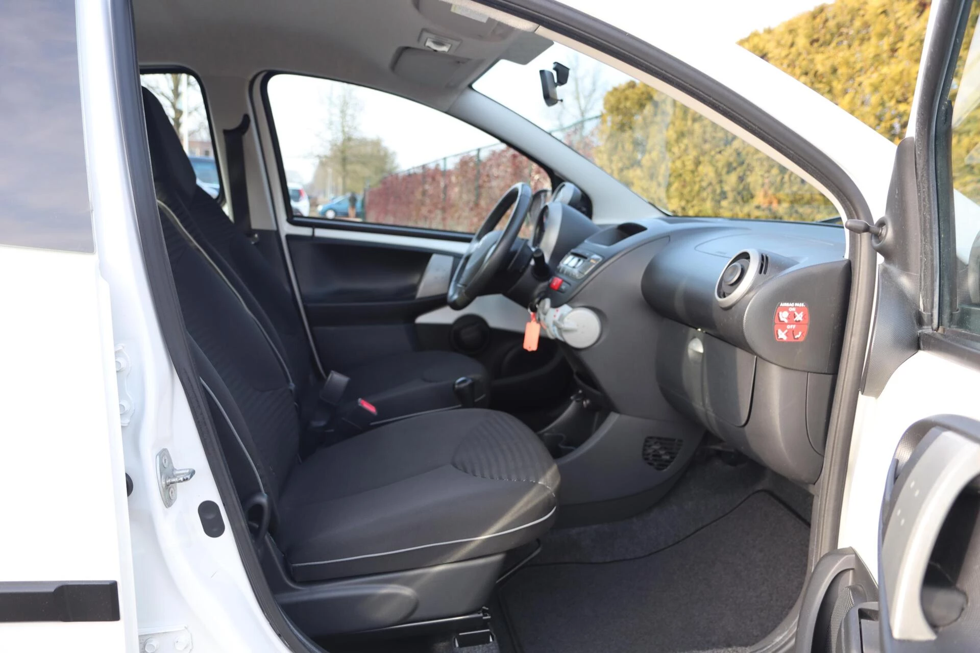 Hoofdafbeelding Peugeot 107