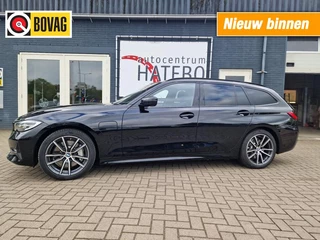BMW 3 Serie 330E X-Drive sportLine Navi Leder AppleCAR HEUD Blackline