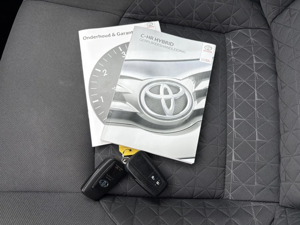 Hoofdafbeelding Toyota C-HR