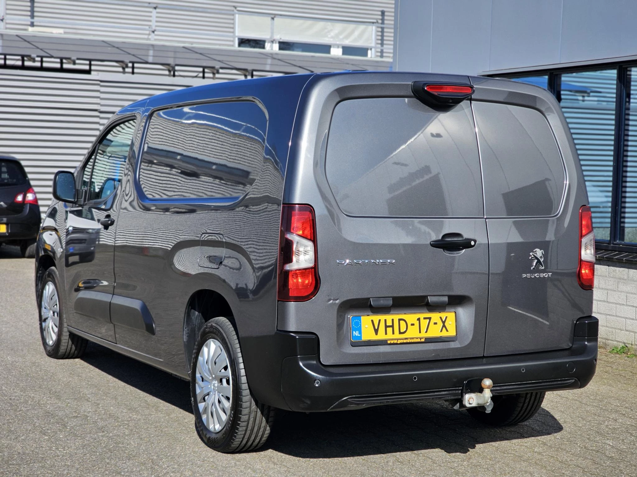 Hoofdafbeelding Peugeot Partner