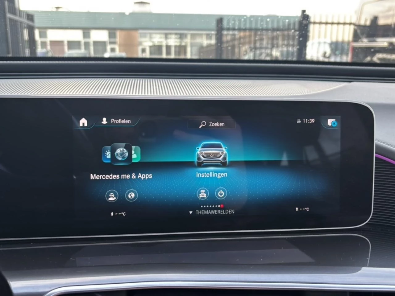 Hoofdafbeelding Mercedes-Benz EQC