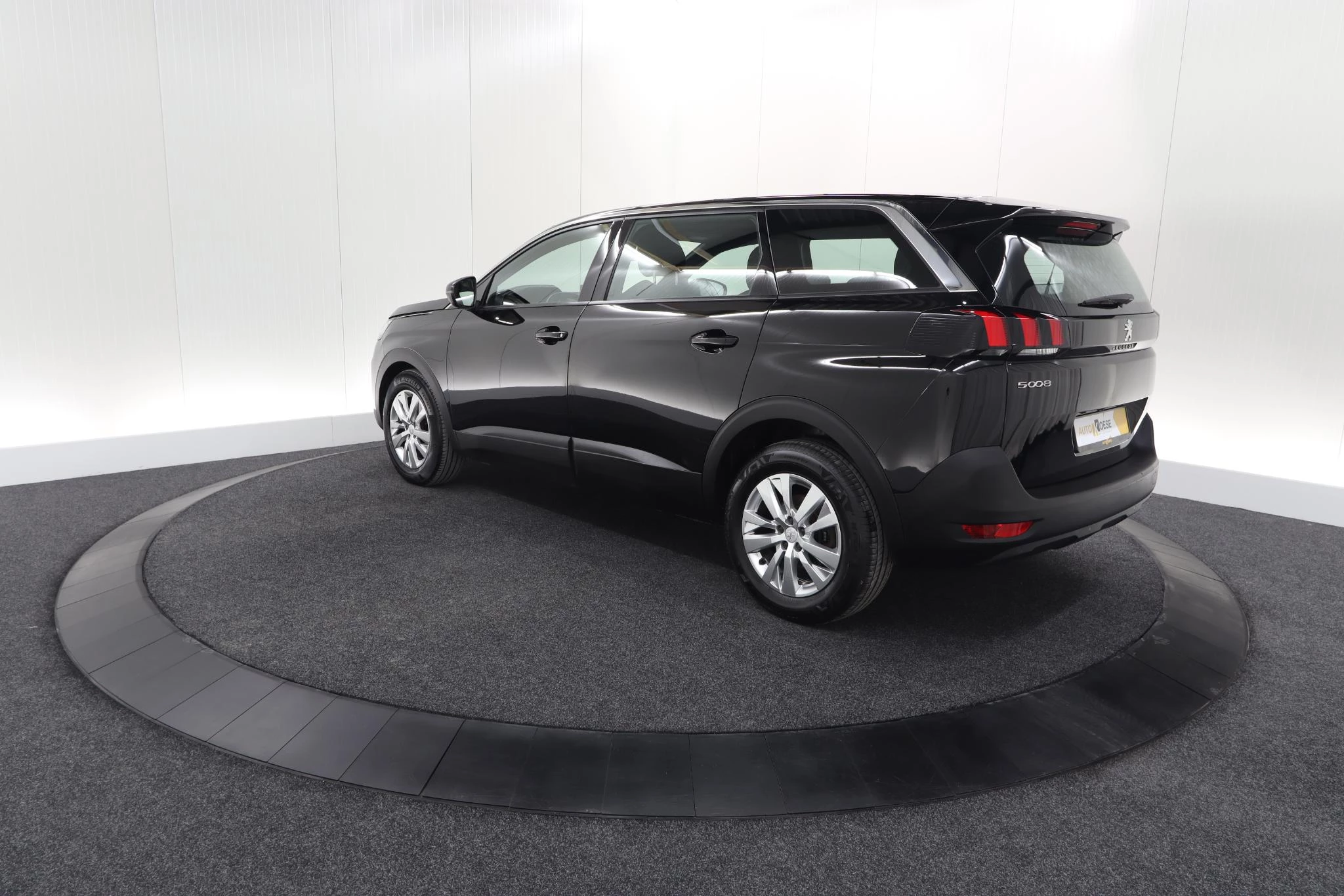 Hoofdafbeelding Peugeot 5008