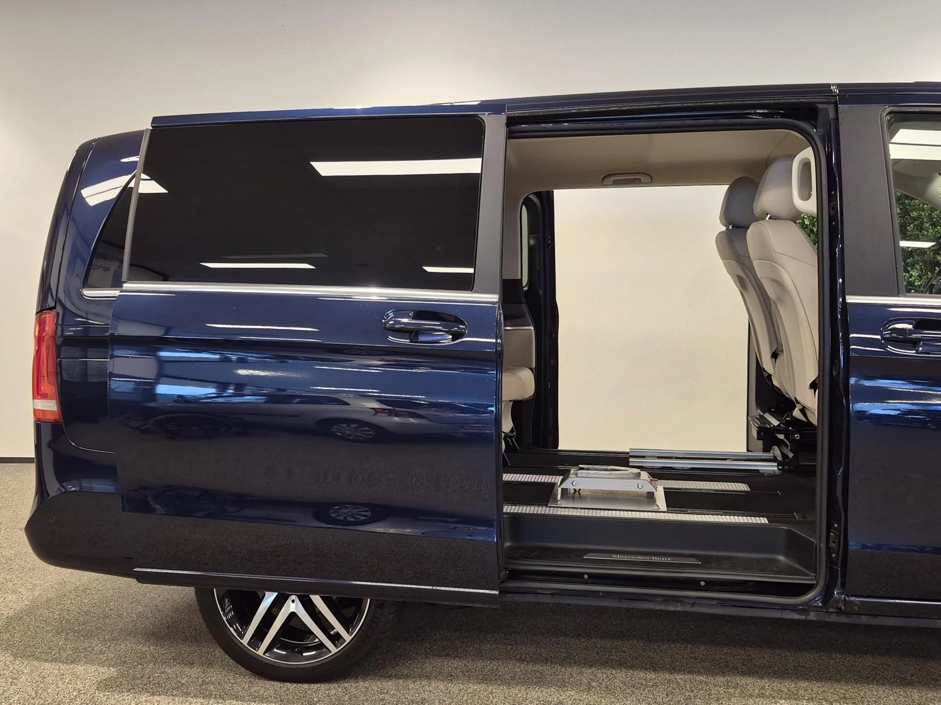 Hoofdafbeelding Mercedes-Benz V-Klasse