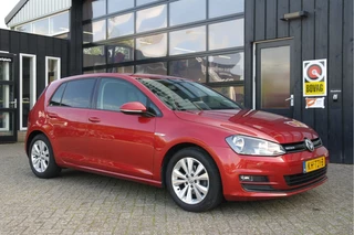 Volkswagen Golf 1.0 TSI Connected Series | Cruise | Navi | Clima | Camera