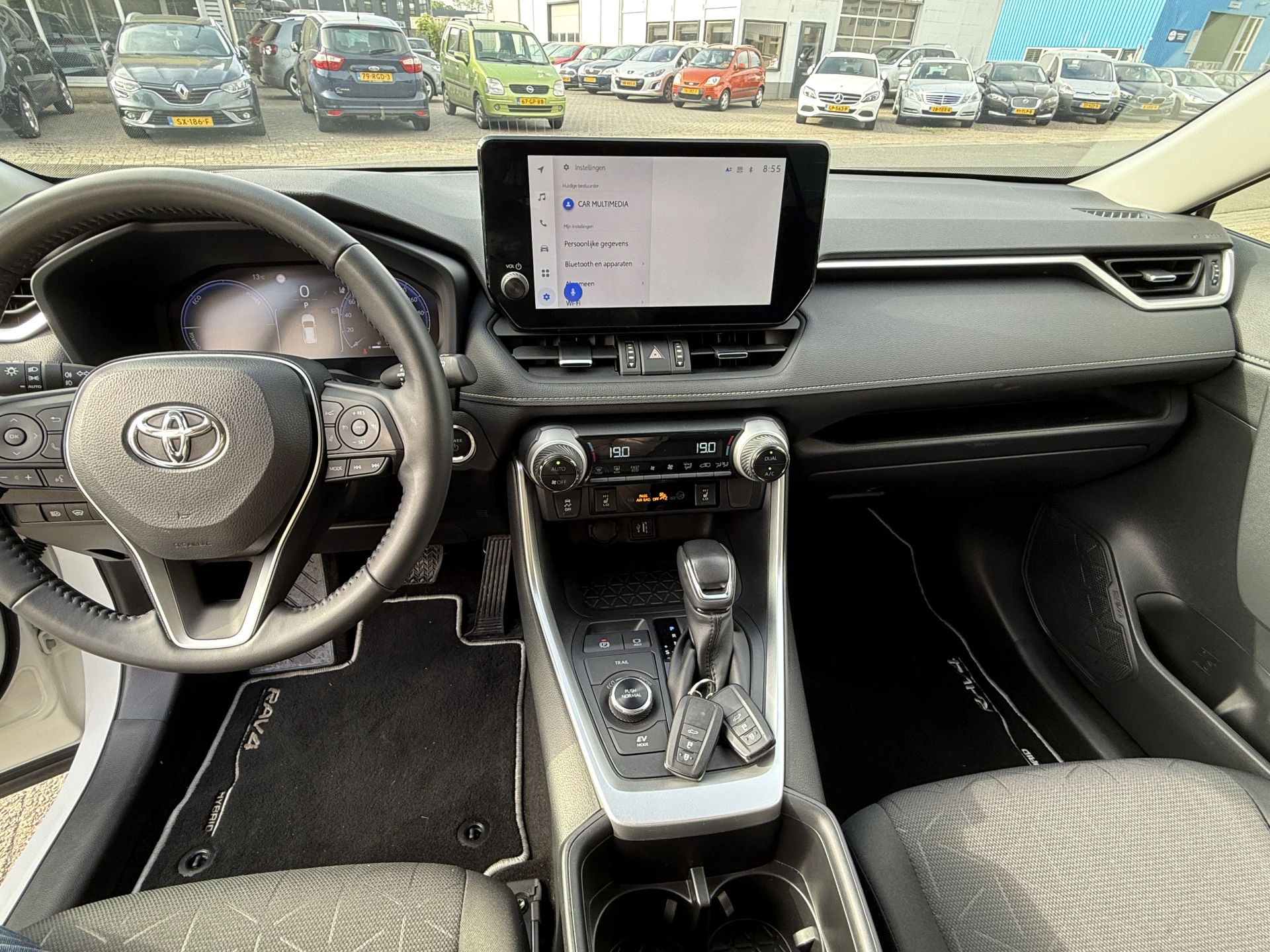Hoofdafbeelding Toyota RAV4