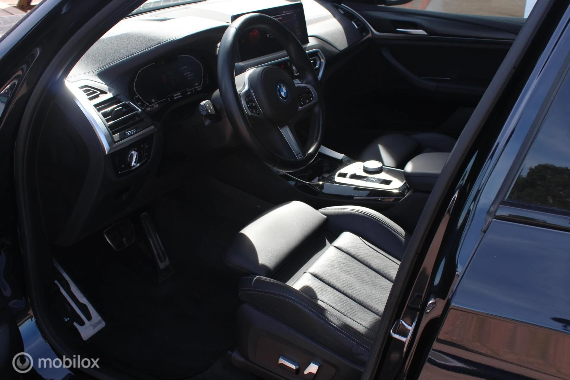 Hoofdafbeelding BMW iX3
