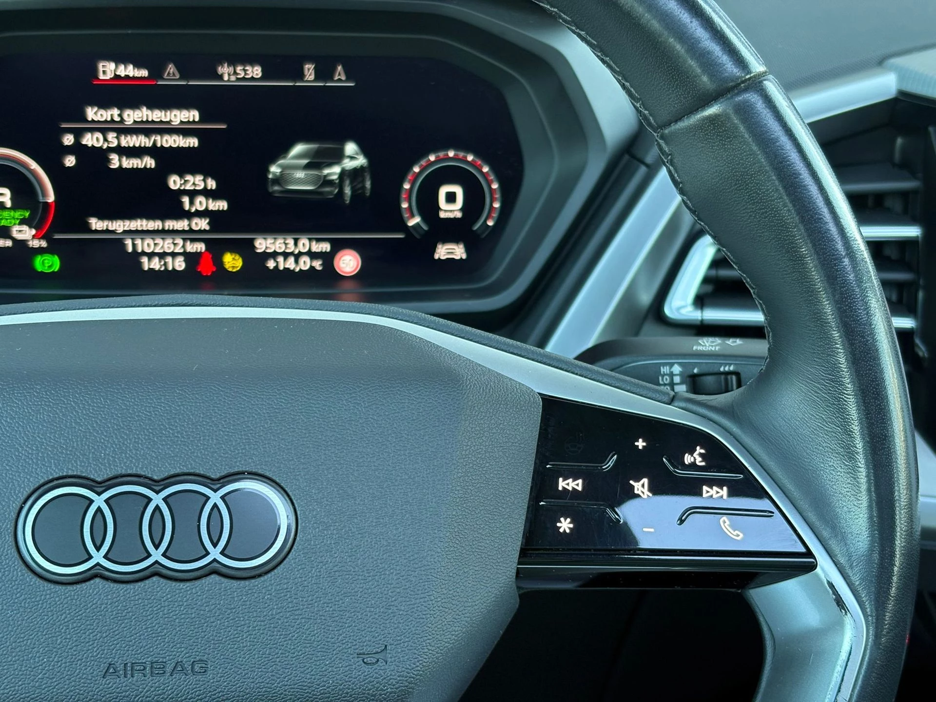 Hoofdafbeelding Audi Q4 Sportback e-tron